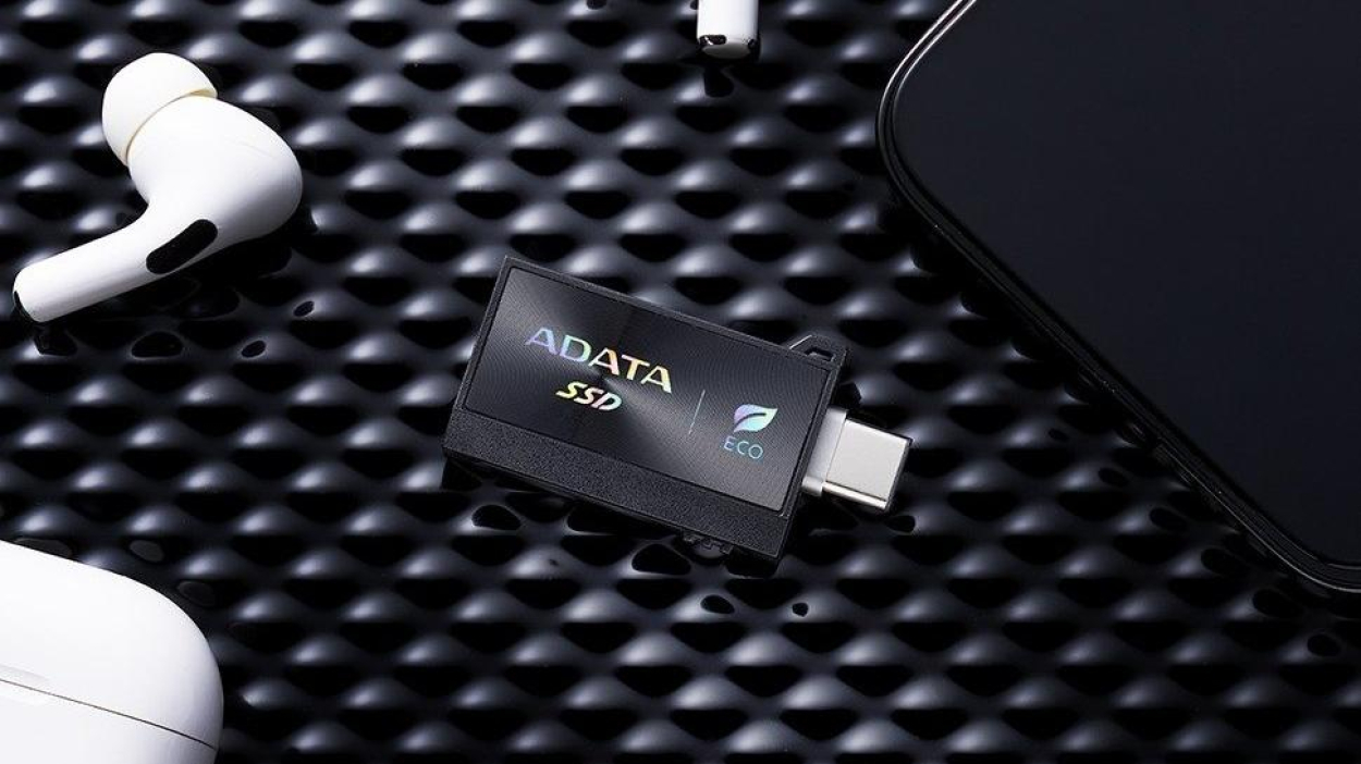 ADATA SC730 – kompaktowy dysk SSD z dwoma złączami USB