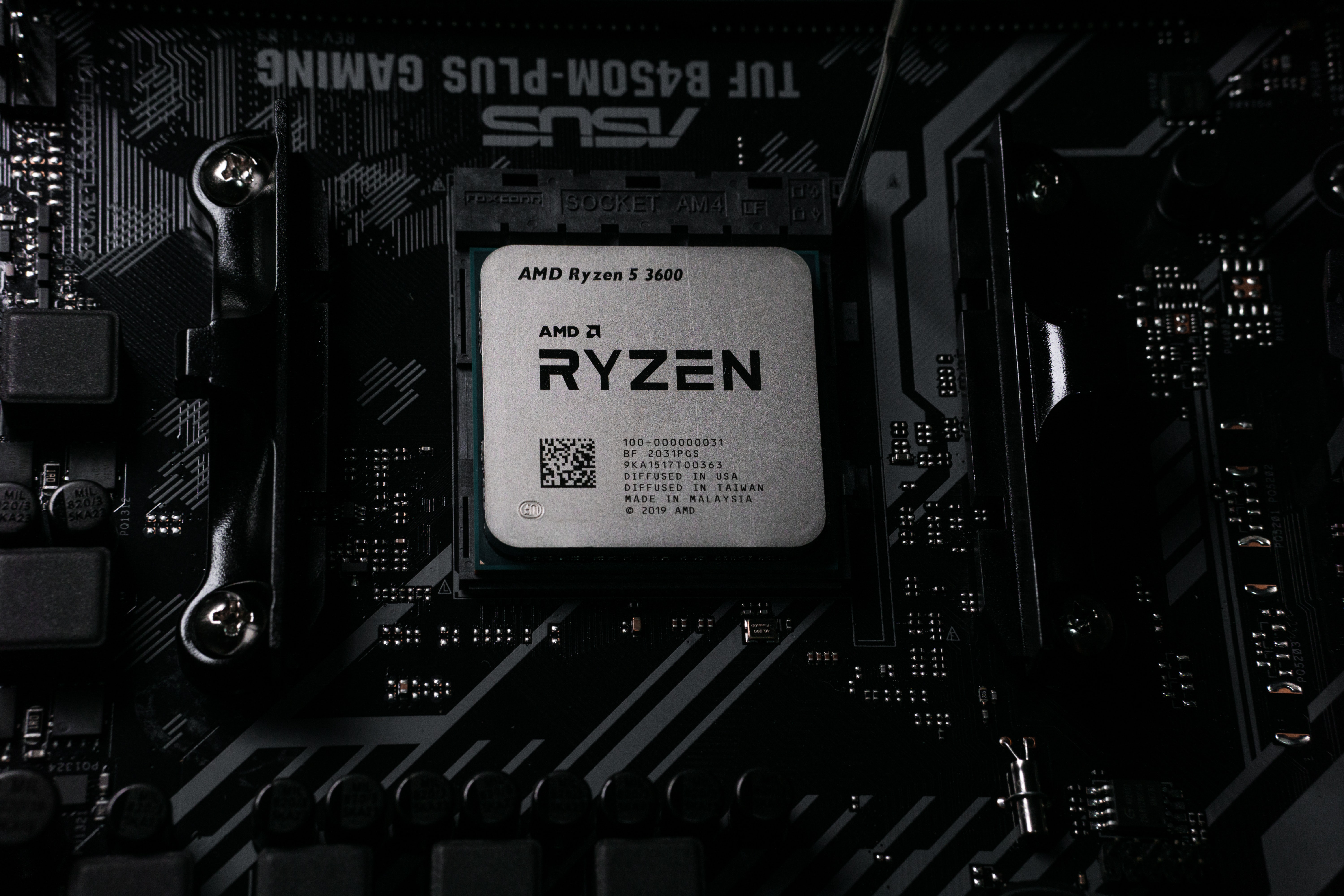 AMD Ryzen 7000 “Zen4/Raphael” wcześniej niż przypuszczano?