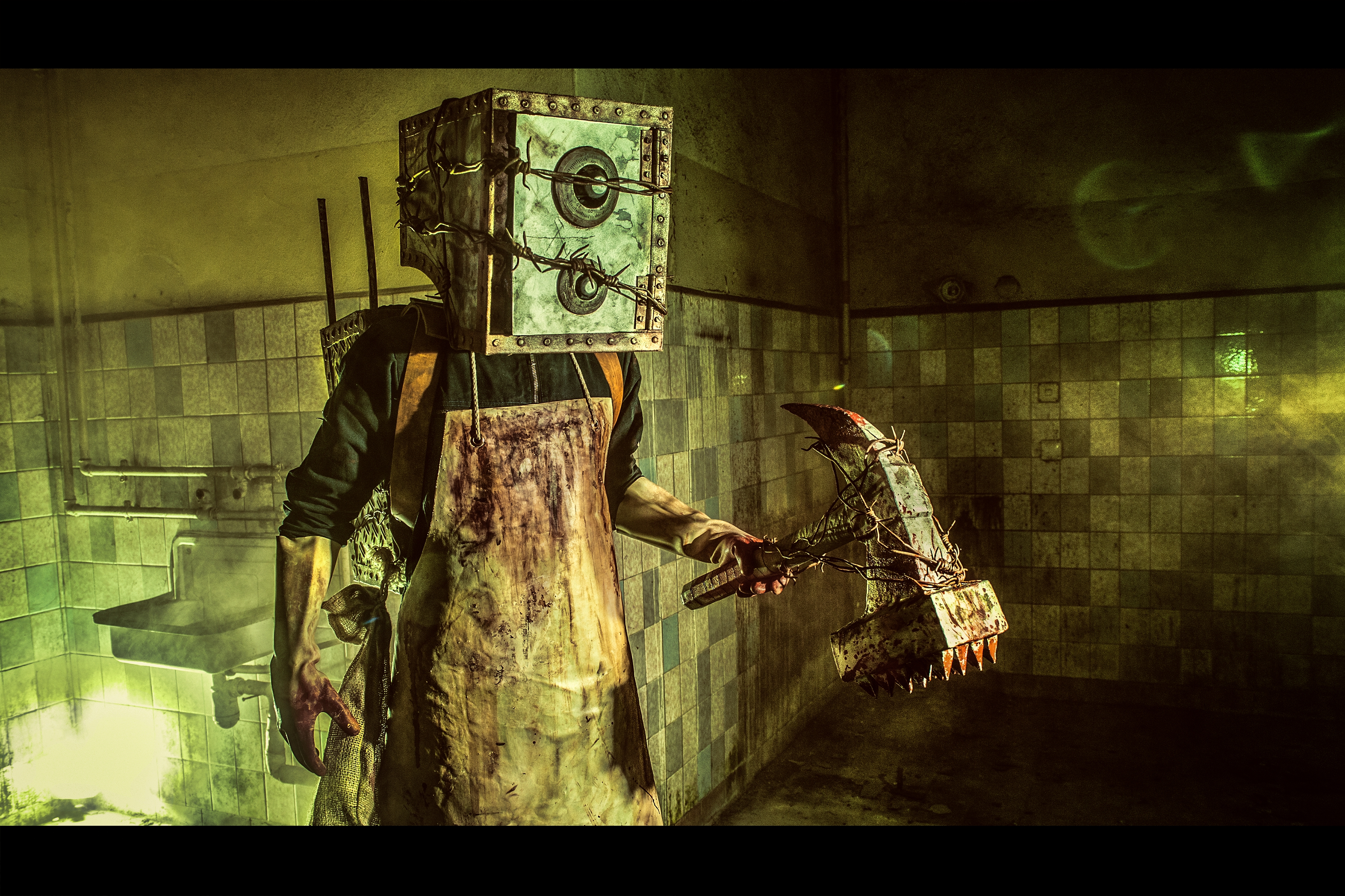 Ciekawy cosplay Keeper z The Evil Within