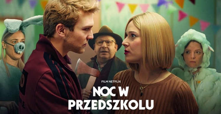 Noc w przedszkolu, recenzja polskiej czarnej komedii od Netflix. Bycie rodzicem nie jest łatwe