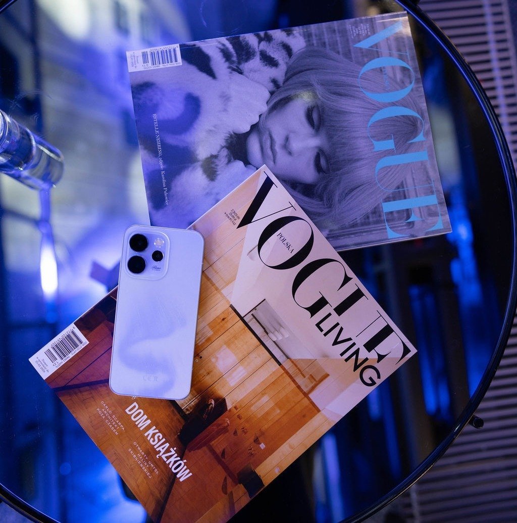 OPPO Reno15 5G inspirowane zorzami polarnymi łączy modę z technologią