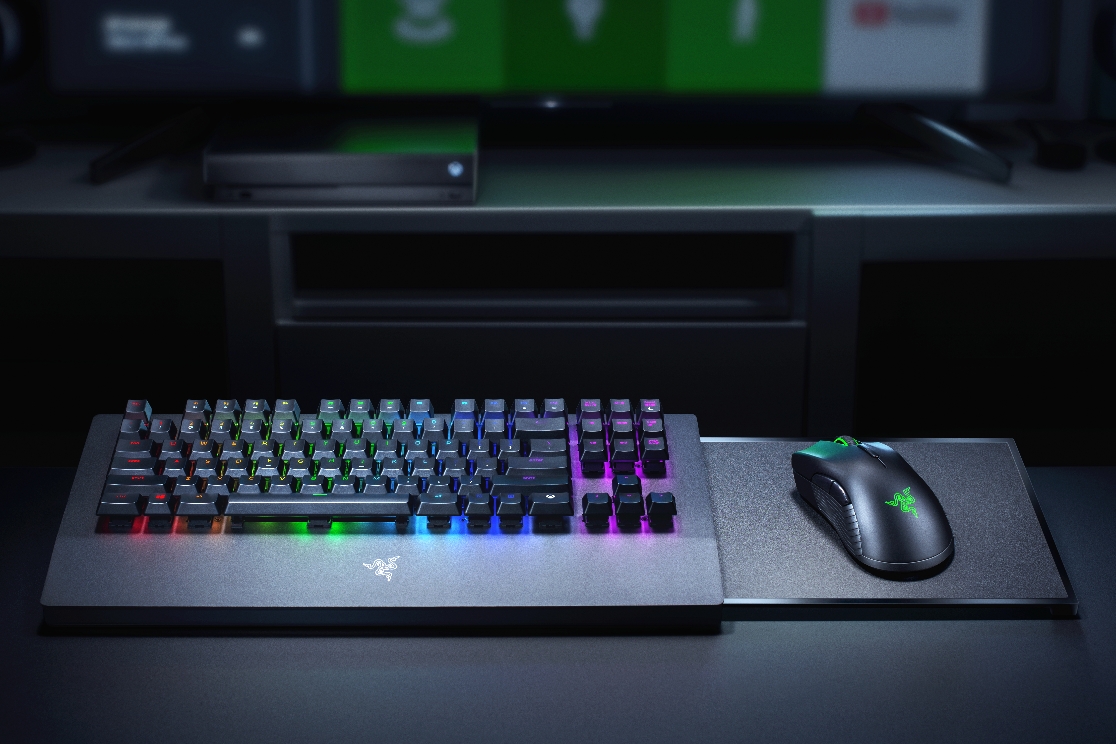 Razer zaprezentował bezprzewodową myszkę i klawiaturę dla Xbox One!