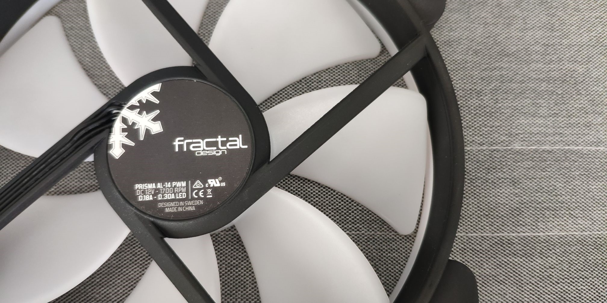 Recenzja Fractal Design Prisma AL-14 ARGB PWM 3-Pack, niezłego pakietu kolorowych wentylatorów