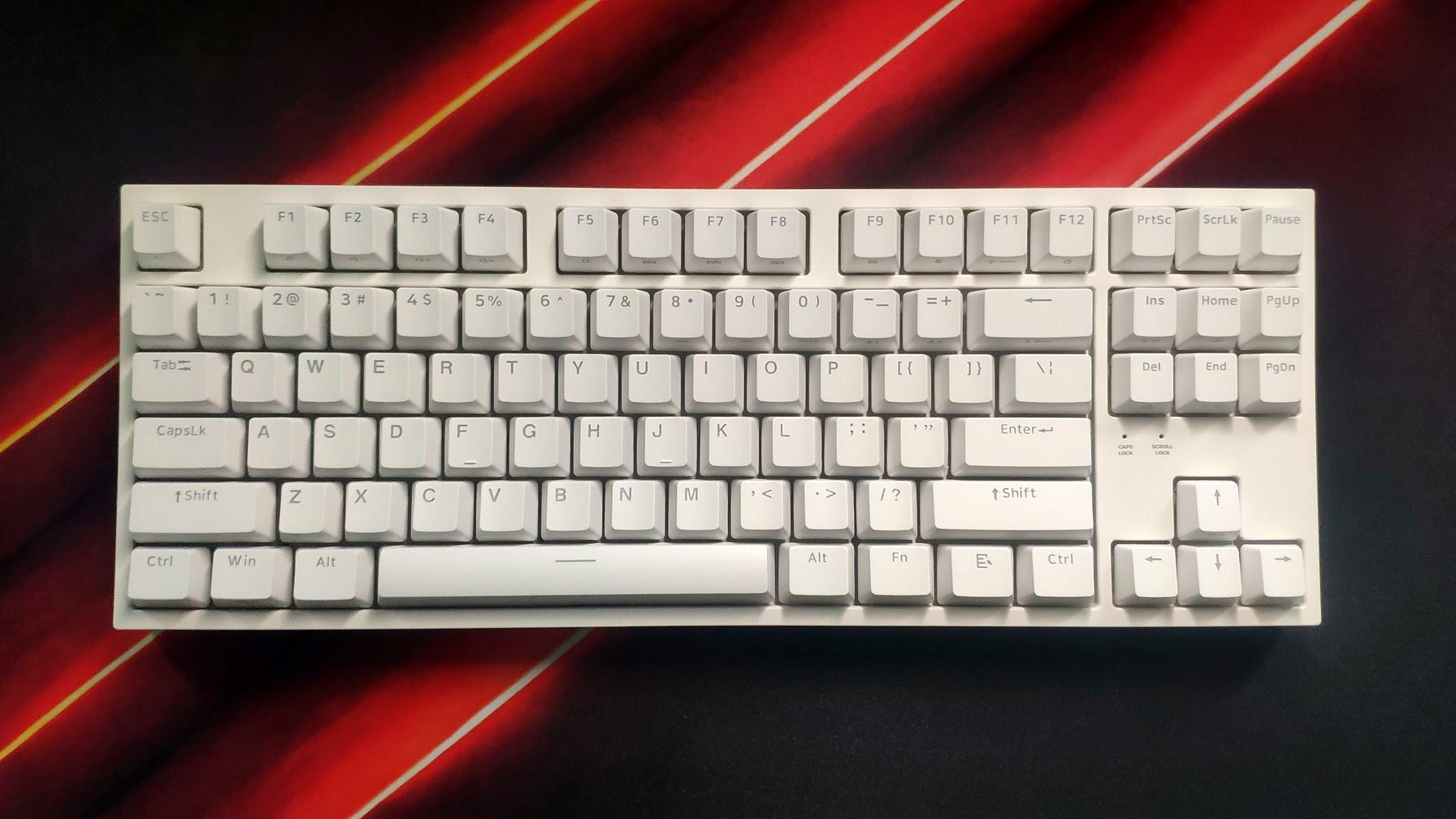 Recenzja Genesis Thor 404 TKL (Biała z przełącznikami Gateron Yellow Pro) - Mocnego gracza w segmencie do 300 złotych