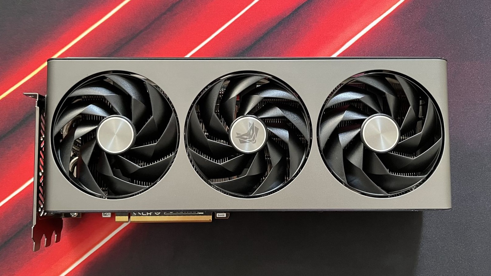 Recenzja karty graficznej SAPPHIRE Nitro+ Radeon RX 7900 GRE