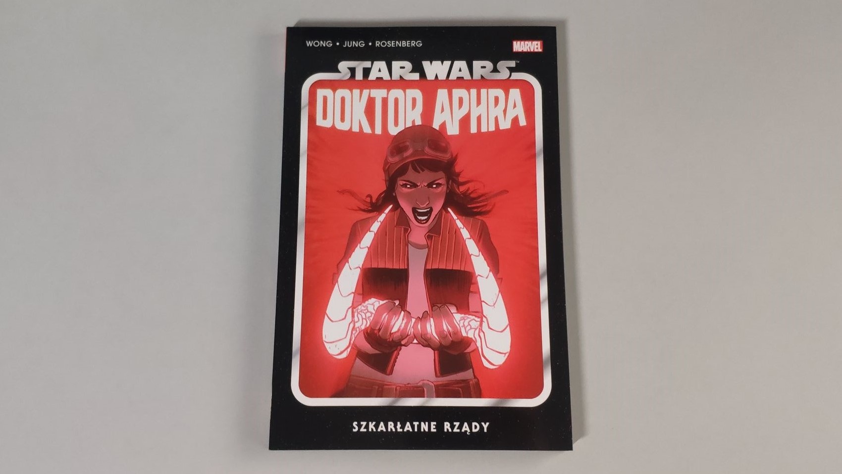 Recenzja Komiksu Star Wars Doktor Arpha Szkarłatne rządy - Tu chodzi o coś więcej, niż tylko artefakty...