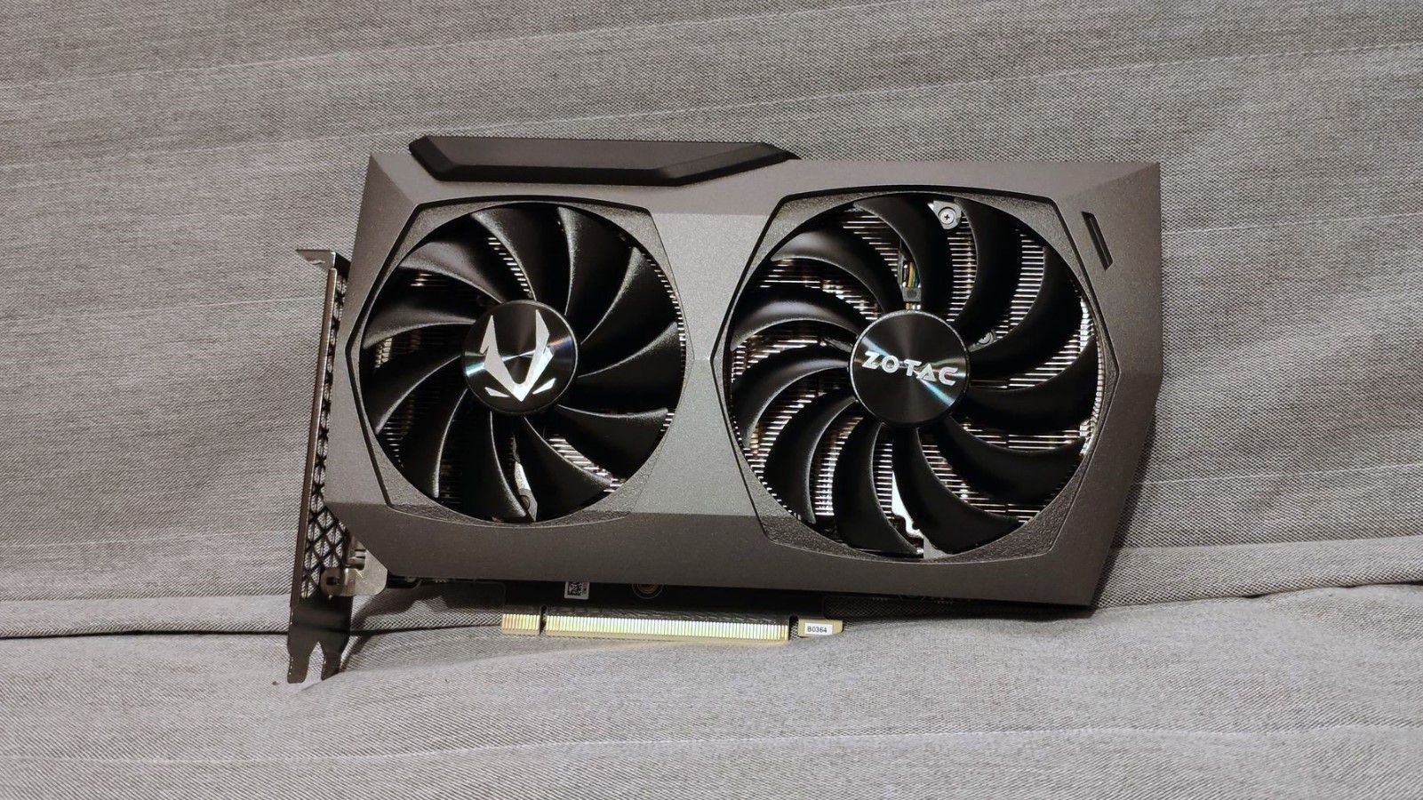 Recenzja ZOTAC GAMING GeForce RTX 3070 Twin Edge - Czy jest to dobra karta dla przeciętnego gracza?