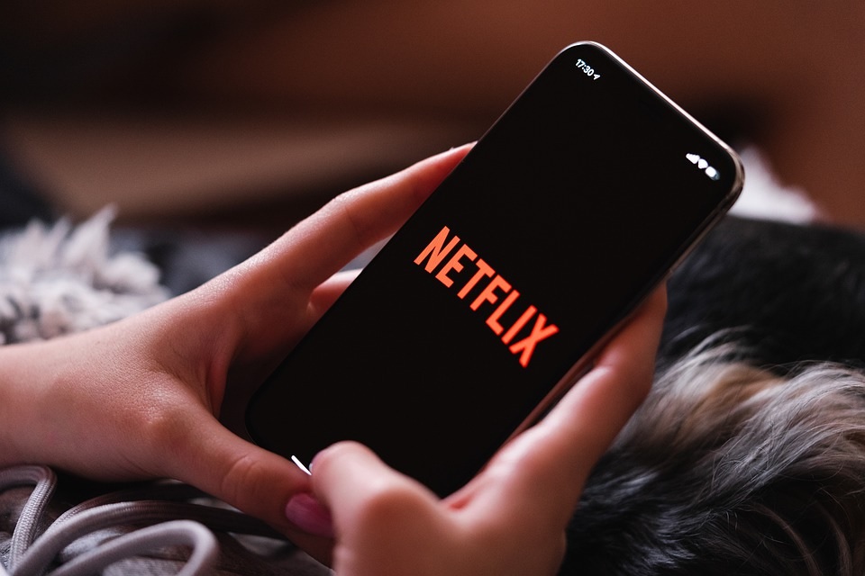 TOP 10 filmów Netflix, a na liście na podium Kolejne 365 dni, To jest miłość oraz Dwa życia