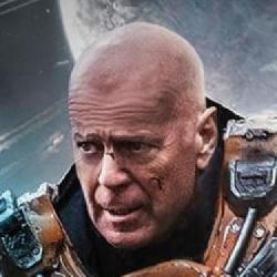 Cosmic Sin, Bruce Willis i Frank Grillo w akcji, na nowym zwiastunie kolejnej filmowej produkcji w stylu science fiction