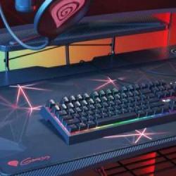 Genesis Holm 300 RGB - Stół dla graczy może być naprawdę przydatny!