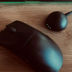 Razer DeathAdder V4 Pro – lekkość, która robi różnicę