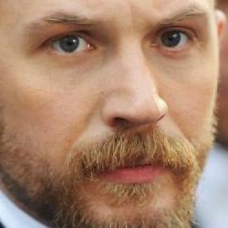 Tom Hardy jako samodzielny Venom, czy to ma w ogóle sens?