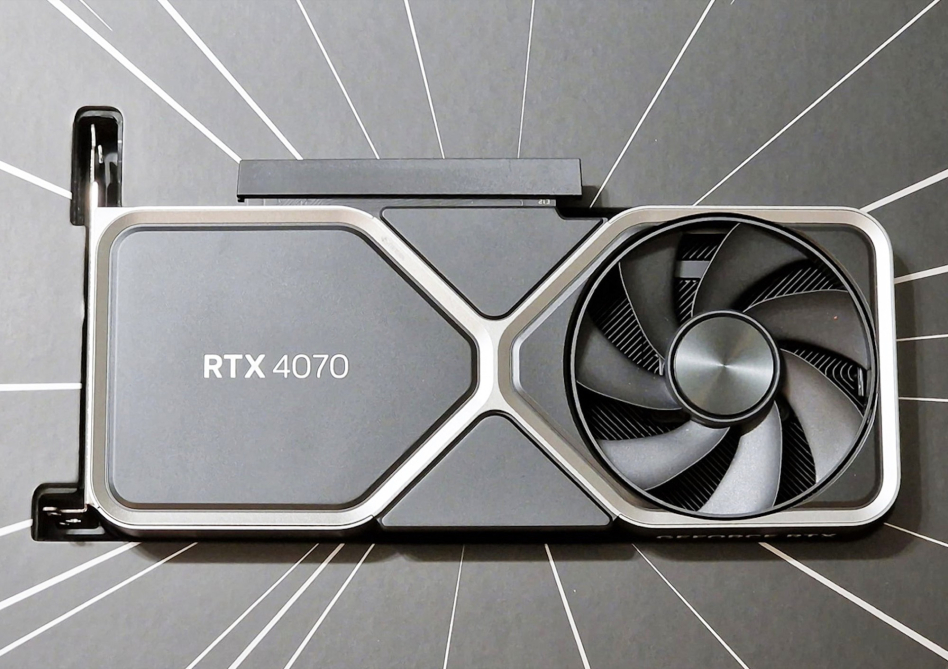 Anulowano karta GeForce RTX 4070 z 7168 rdzeniami CUDA i 10 GB pamięci