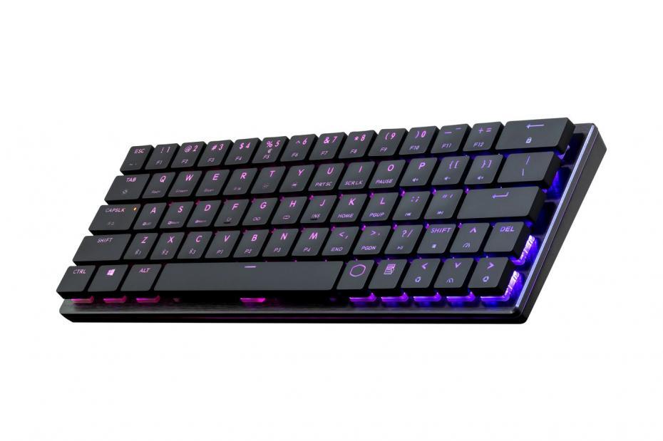 Cooler Master SK621, czyli nisko profil, ciekawy design oraz Bluetooth