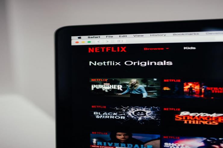 Netflix nie tylko doda gry do oferty, nie pobierze za nie również dodatkowych opłat