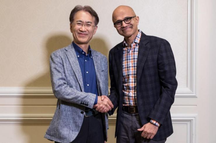 Niespodziewana współpraca dwóch gigantów - Microsoft i Sony łączą siły