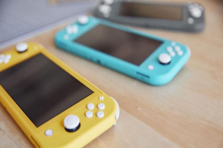 Nintendo Switch Lite zostało zapowiedziane i... mocno zawodzi