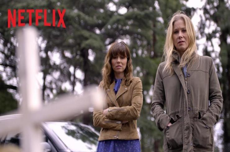Recenzja serialu Netflix Już nie żyjesz, zabawa konwencją i gatunkami