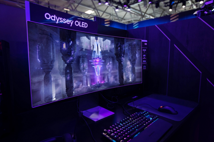 Szybki monitor dla graczy w technologii OLED? Samsung Odyssey OLED G8 to odpowiedź zaprezentowana na targach IFA 2022!