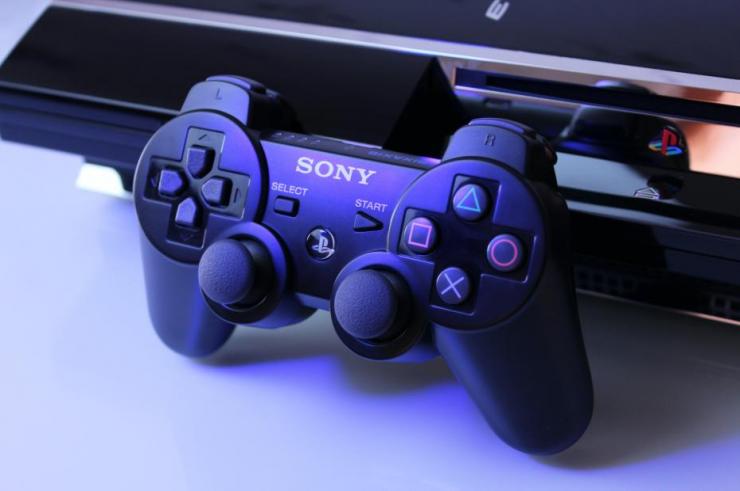 Stary sprzęt Sony dostosowany do konsoli PlayStation 5? Możliwe, że trwają takie prace