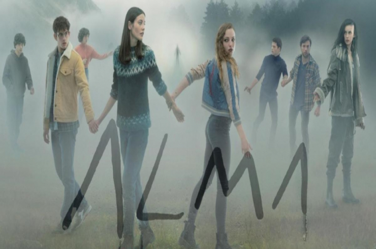 The Girl in the Mirror, czyli serial Alma od Netflix pokazany na nowym zwiastunie. Premiera horroru niebawem!