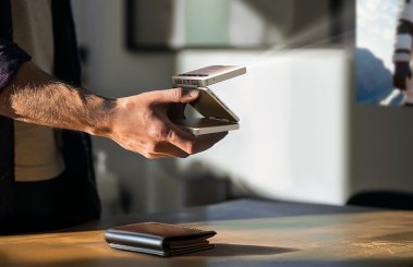 Aurzen ZIP – najmniejszy na świecie projektor dostępny w Polsce